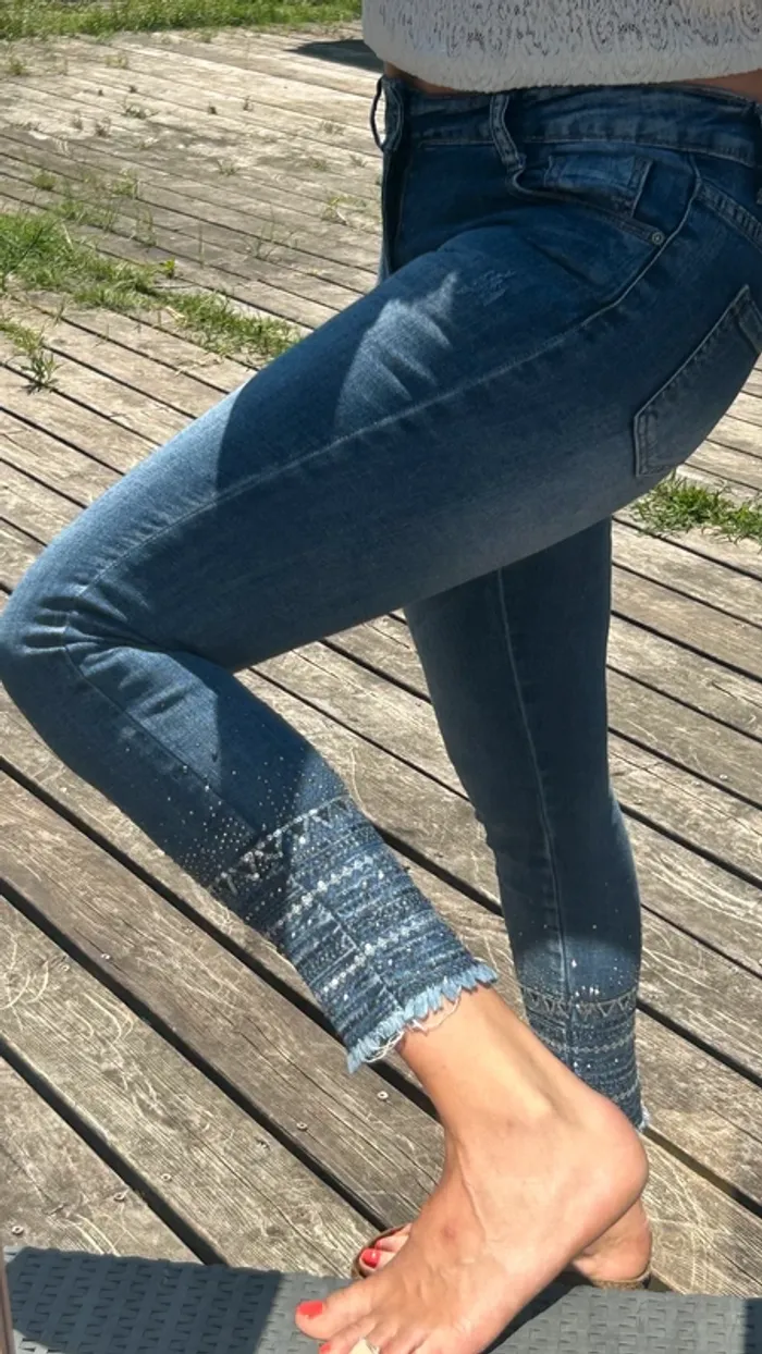 Jean coupe Slim - photo numéro 2