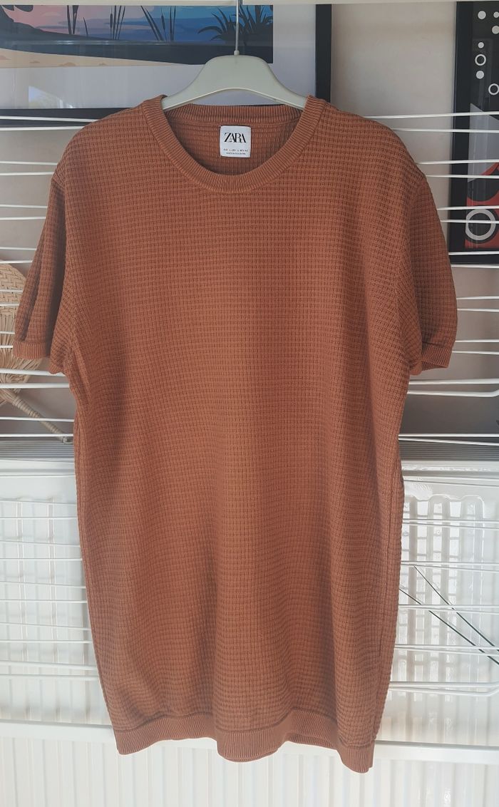 Lot deux t-shirts Zara, camel & écru, taille: L - photo numéro 2