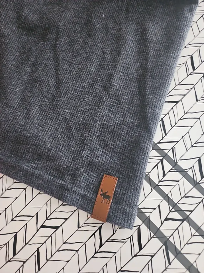 Pull marque Zeeman - photo numéro 3