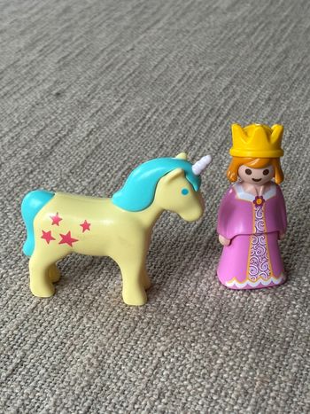 Playmobil 1 2 3 princesse et sa licorne coffret 70127