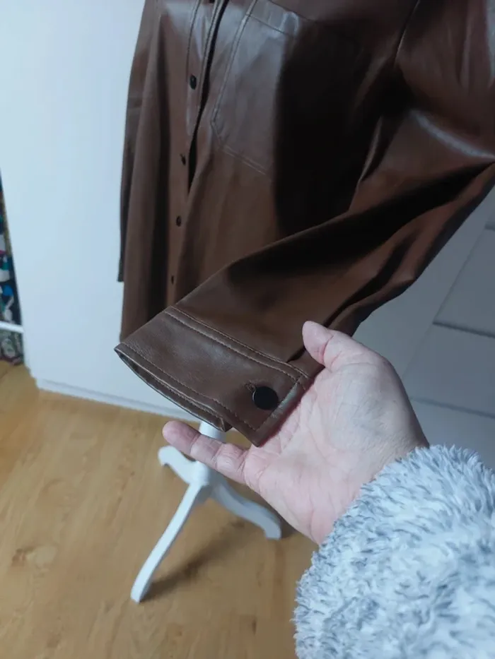 Surchemise en simili cuir marron - photo numéro 3
