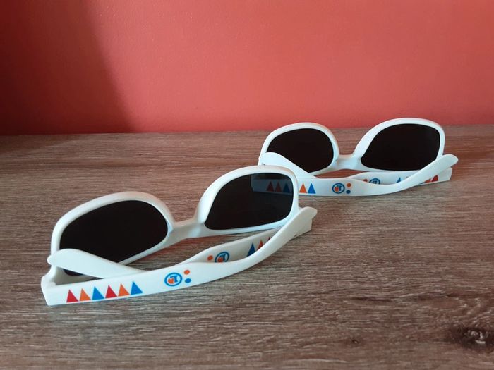 Lunettes de soleil, Tour de France 2024 NEUVES - photo numéro 3