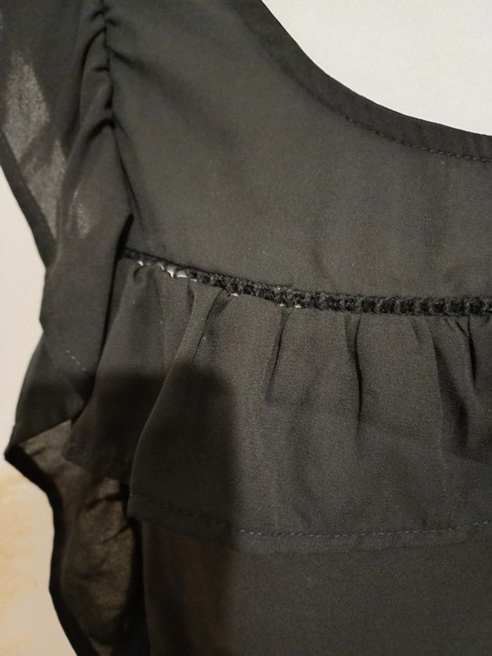 Blouse noire volantée Piazza Italia taille S 36 - photo numéro 4