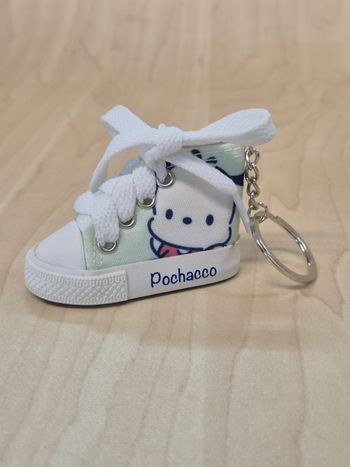 Porte-clefs Sanrio Sneaker/basket  : Pochacco 