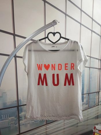 T-shirt Wonder Mum taille L