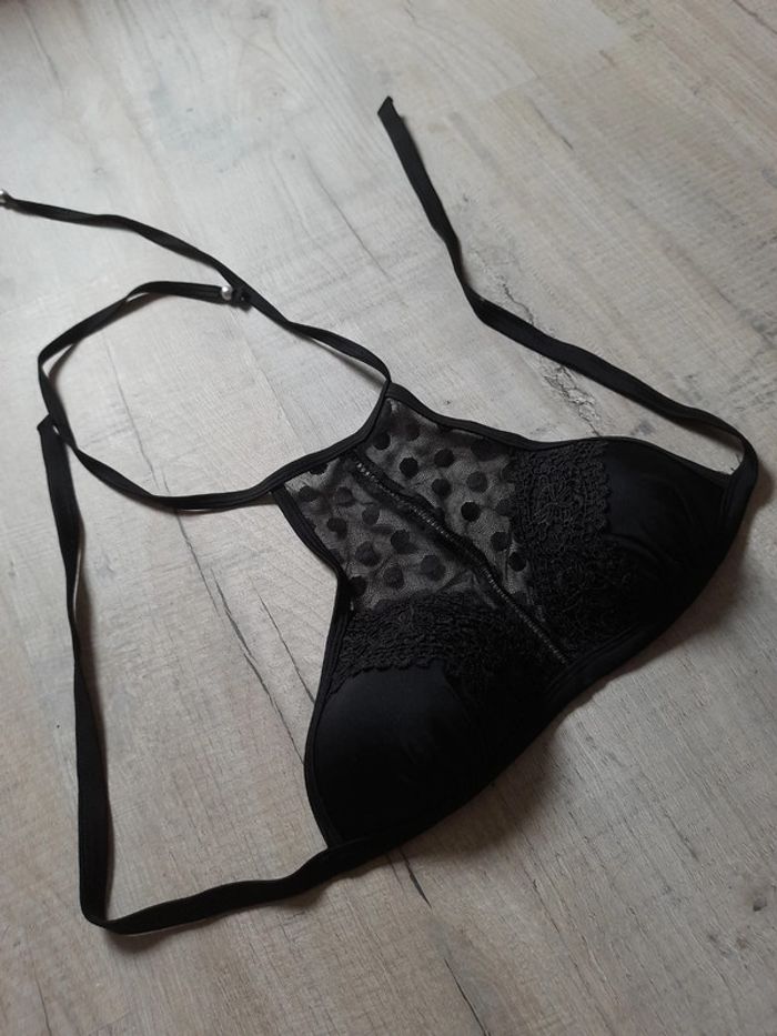 Haut de maillot de bain T36 dentelle - photo numéro 2