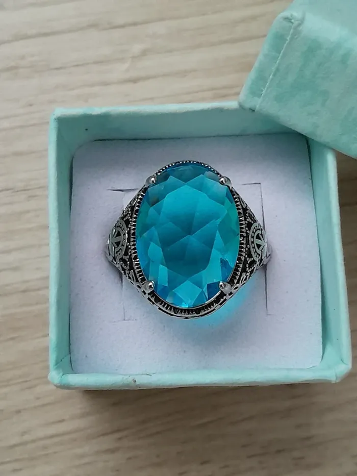 Magnifique bague, style vintage, pierre bleue, taille 60 - photo numéro 2