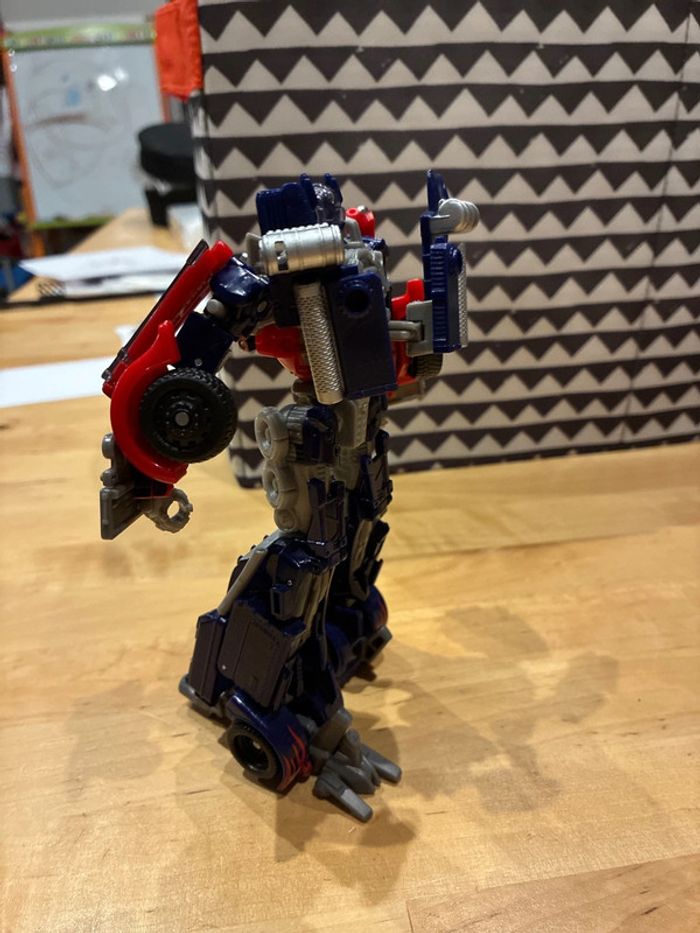 Figurine transformers Optimus Prime - photo numéro 4