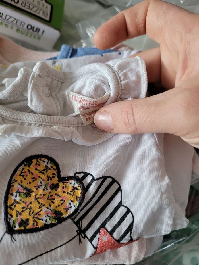 T-shirt manche longue 3mois fille - photo numéro 2