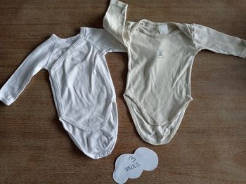 Lot de 2 bodies 3 mois