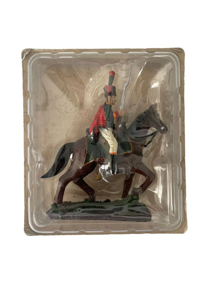 Figurine soldat chevalier 1805-1814 en plomb 9 x 8 cm neuf