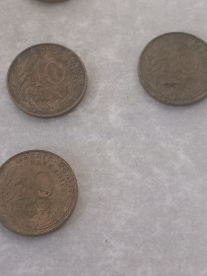 Pièces de 10 centimes de franc Année 70 - photo numéro 3