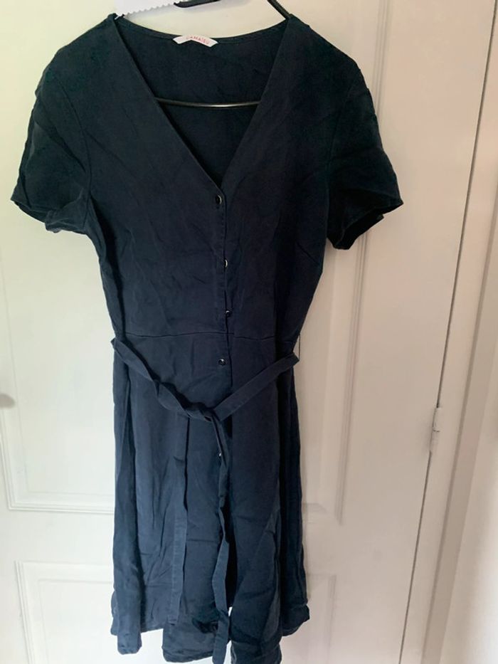 Robe manches courtes