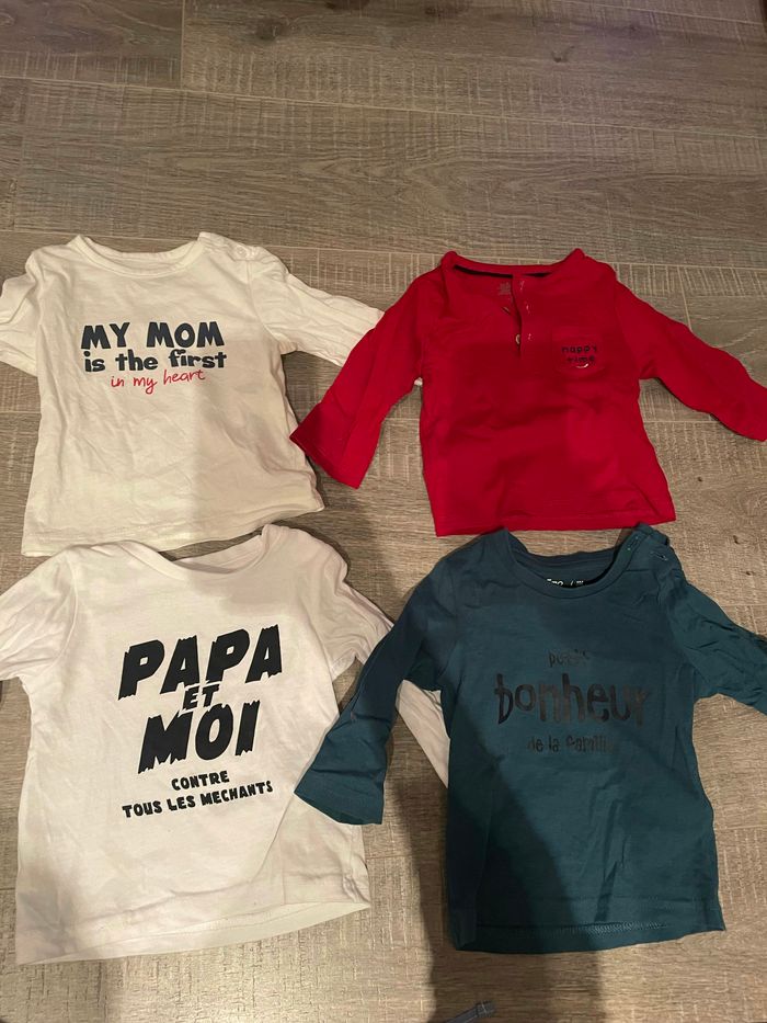 Lot de 4 pull fin taille 3 mois