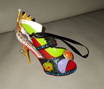 Mini chaussure mini shoes
ornement la mechante reine
disney