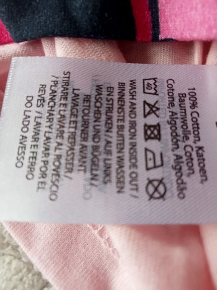 Ensemble ou pyjama short Minnie - photo numéro 3