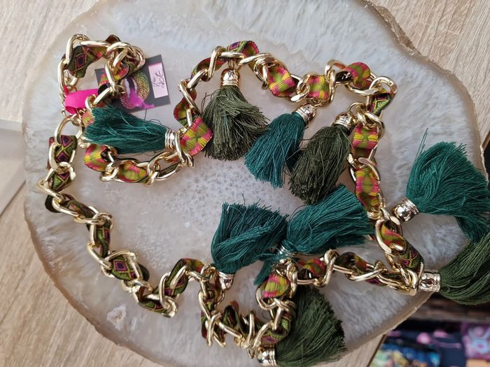 Collier Sautoir Boheme Doré Pompons Verts Ruban Multicolore - photo numéro 10