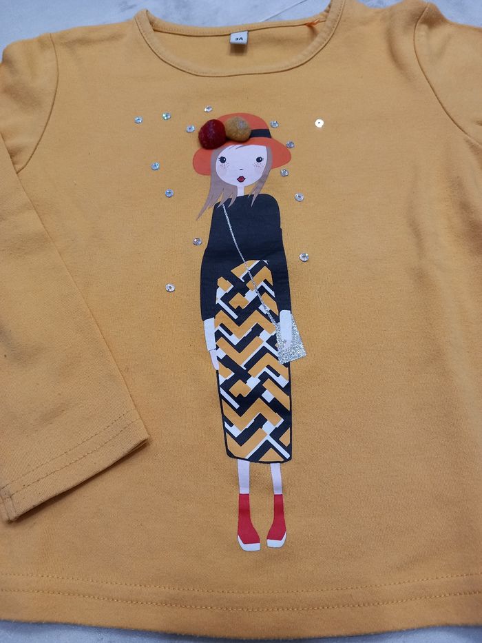 T-shirt moutarde, manches longues, fille 3 ans - photo numéro 4