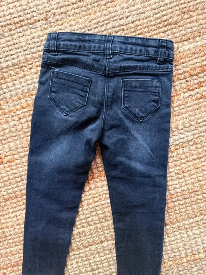 Jeans Disney Minnie 3ans / 98cm - photo numéro 3