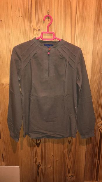 Blouse com Mao Somewhere