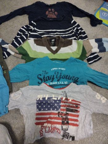 Lot vêtements pour garçon 3-4 ans