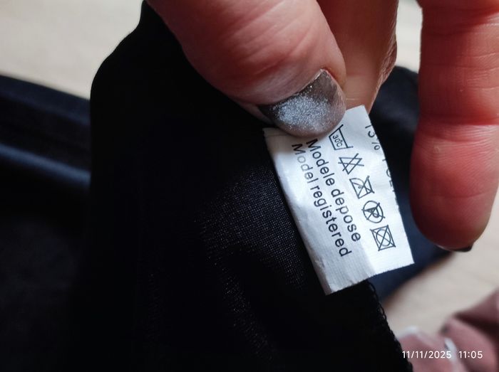 Robe Cosplay/Déguisement Femme T38/38 Noire et Violette - photo numéro 5