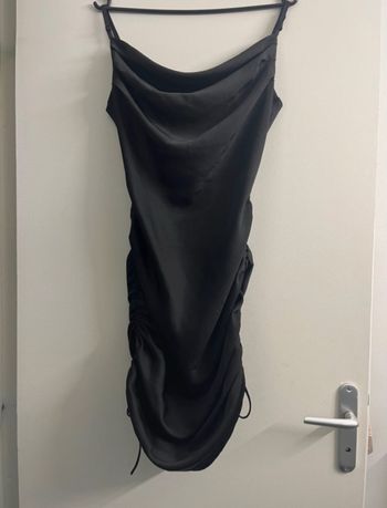 Robe noire