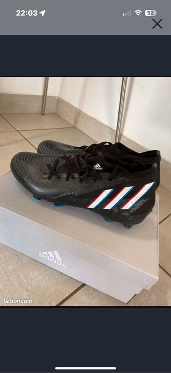 Basket de foot à  crampons Adidas Predator