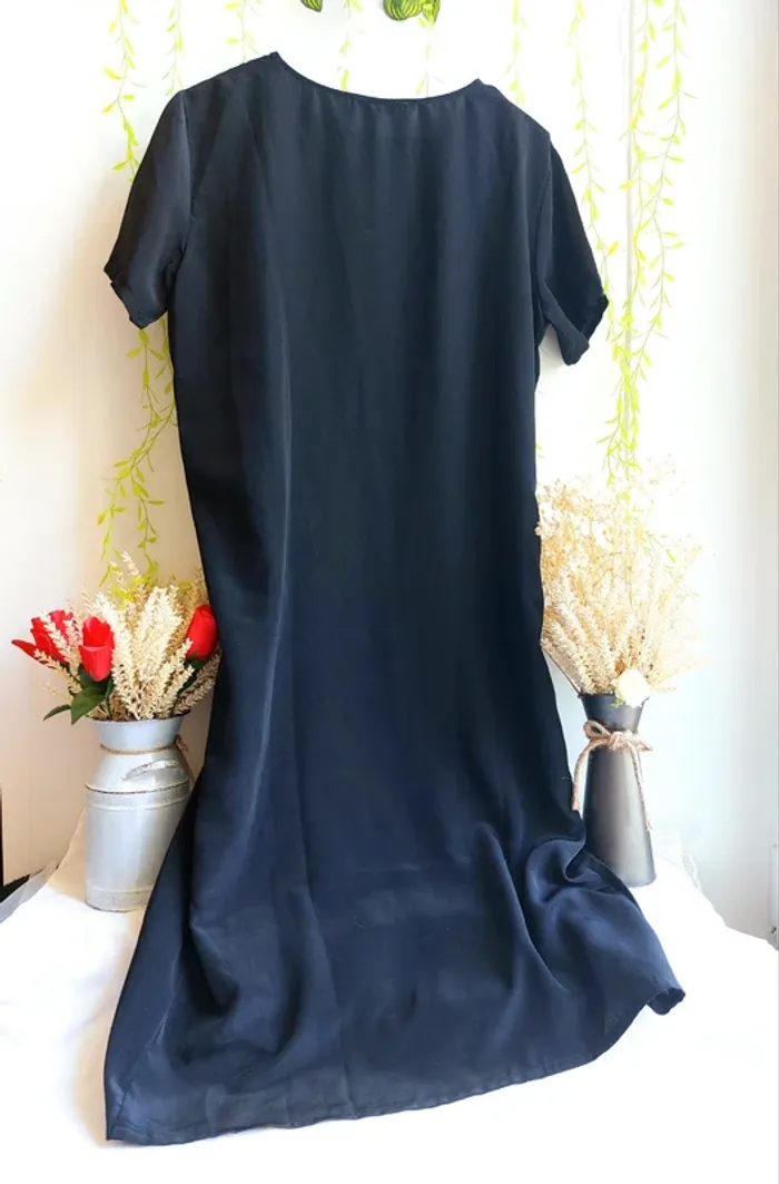 Robe casual Pull & Bear – M – Noir – État : Excellent - photo numéro 3