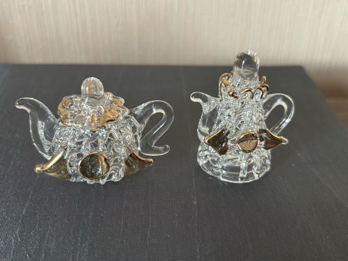Lot de 2 théières miniatures vintage en verre filé