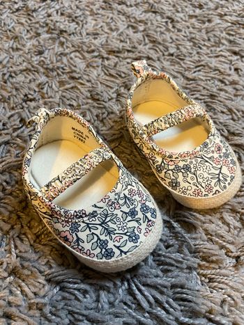 Chaussures bébé 3/6 mois