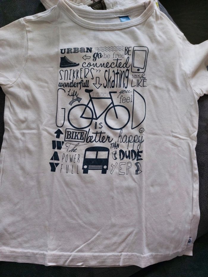 Lot de 4 t shirt Okaïdi - photo numéro 4