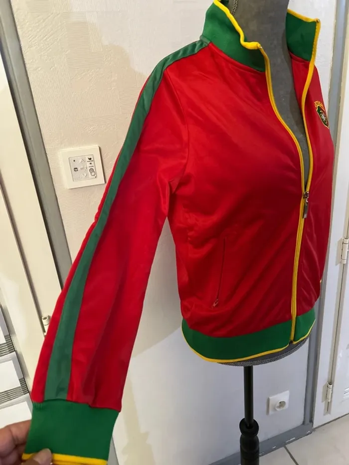 Veste jogging Portugal 🇵🇹 - photo numéro 2