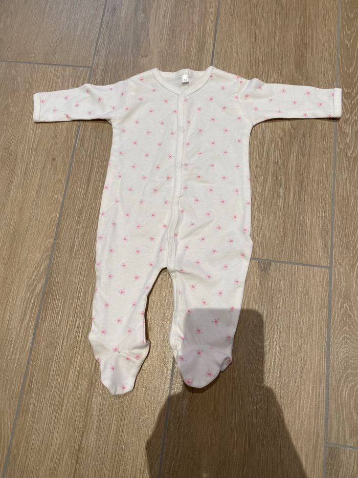 Lot de vêtements naissance - photo numéro 4