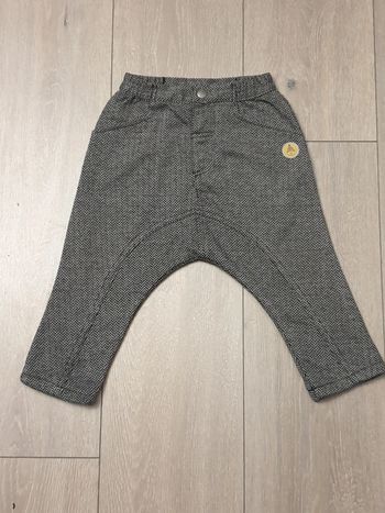 Pantalon crème et noir. Garçon 18 mois. Marque Orchestra