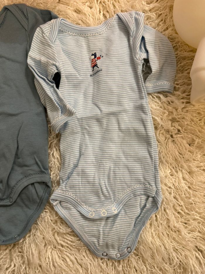 Lot de 3 bodies Petit Bateau - photo numéro 5