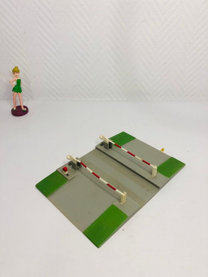 Passage à niveau manuel Jouef - photo numéro 3