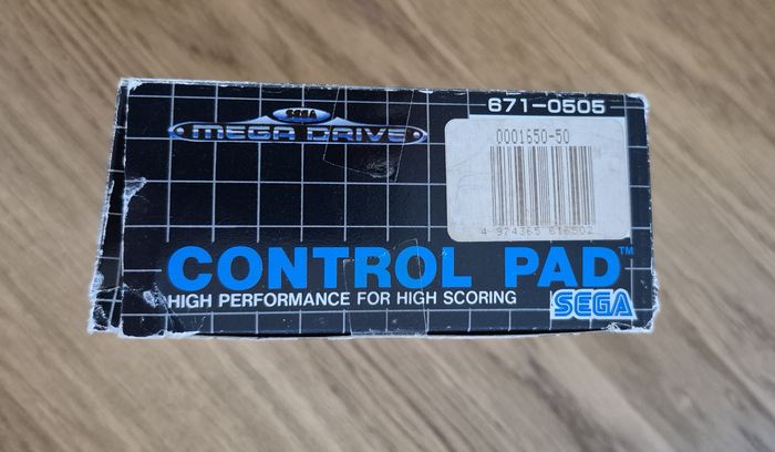 Manette officielle SEGA Megadrive - Control Pad - En boite - Bouton Rouge - photo numéro 2