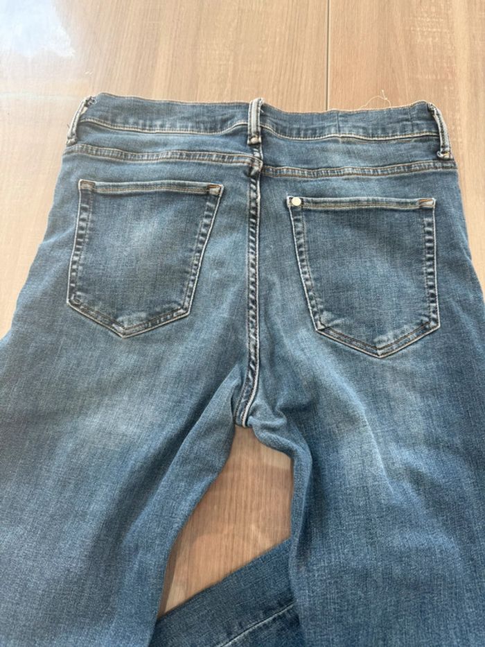 Jeans H&M, taille 32 - photo numéro 3