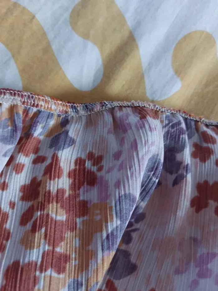 Magnifique blouse satinée cache coeur - photo numéro 7