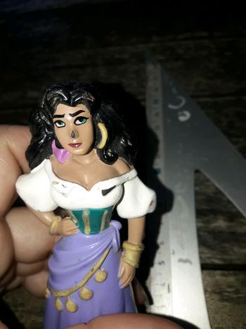 bossu de notre dame de Disney figurine