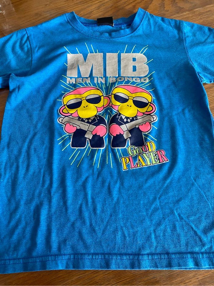 Tee shirt taille 8ans