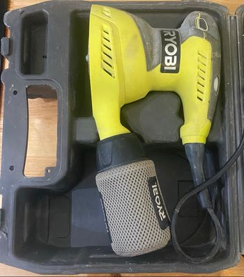 Ponceuse excentrique livetool 240 w - RYOBI