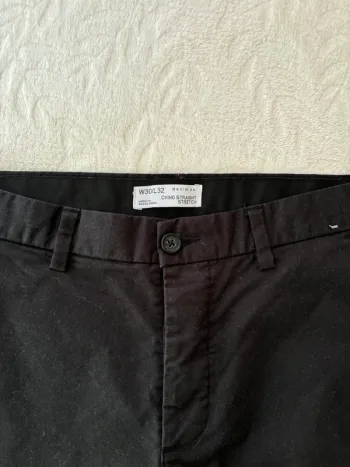 Pantalon chino noir