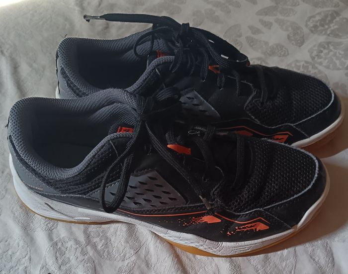 Chaussures de handball T39 Atorka