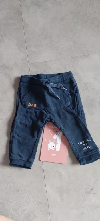 Pantalon kiabi 12 mois