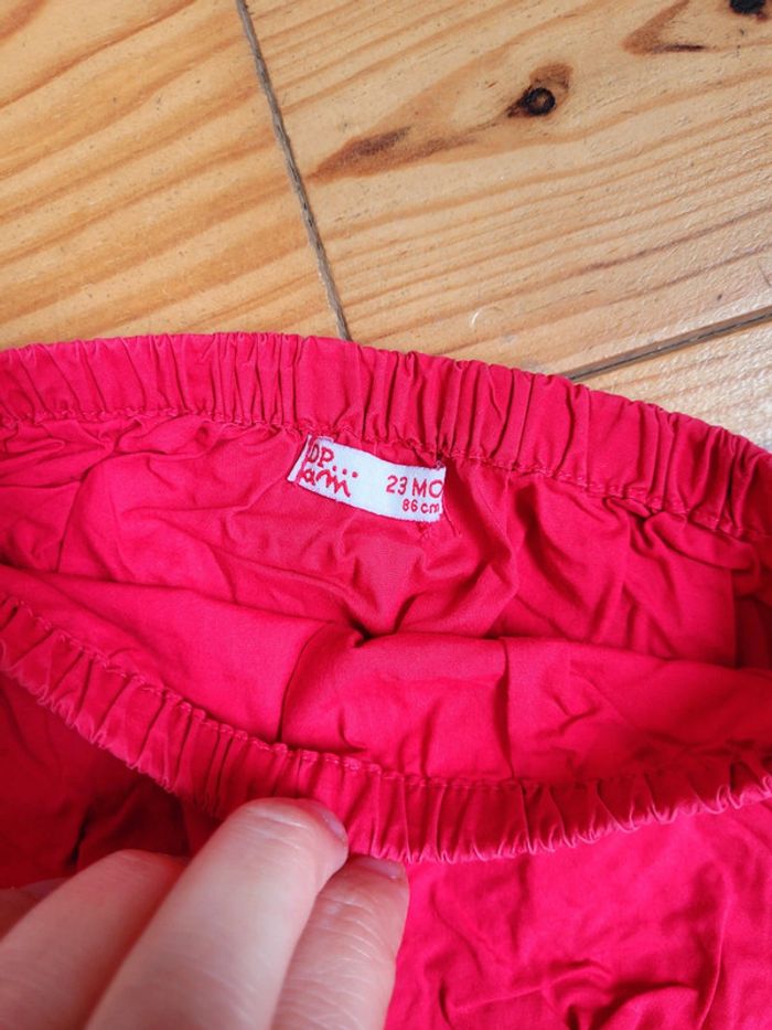 Robe rouge fleurie (23 mois) - photo numéro 5