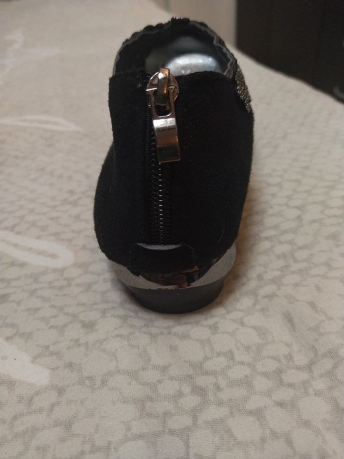 Chaussures de soirée neuves taille 40 - photo numéro 4