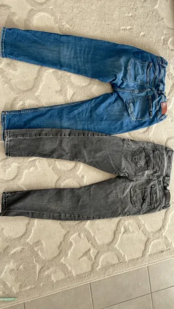 Lot de 2 jeans garçon kaporal Taille 14 ans - Style & qualité !