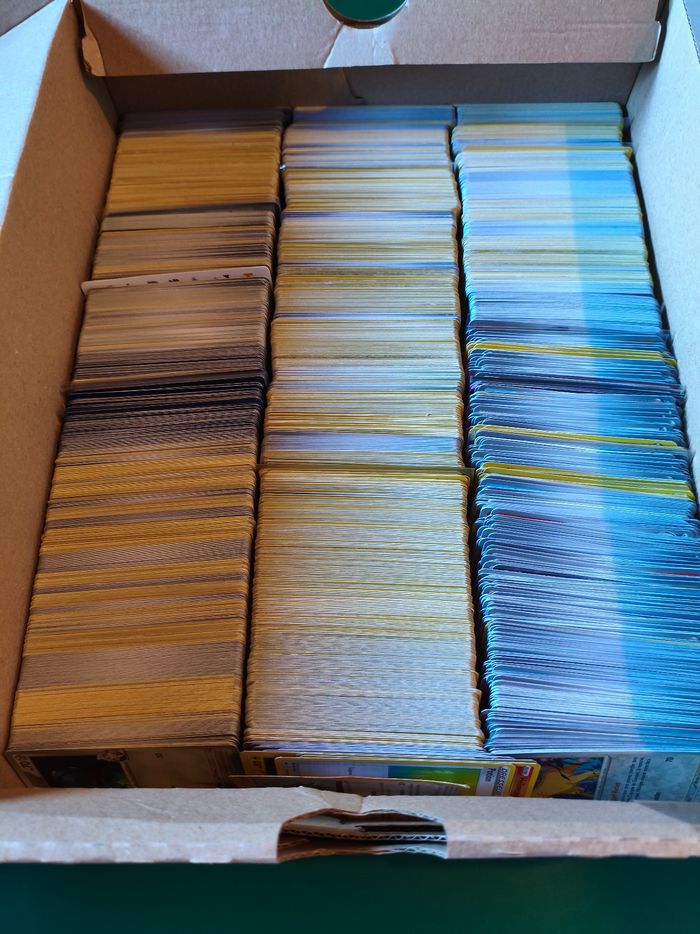 Lot 100 cartes Pokémon VF en très bon état